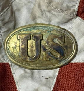 RARE CIVIL WAR UNION U.S. OFFICER OVAL BELT PLATE BUCKLE: RARE CIVIL WAR UNION U.S. OFFICER OVAL BELT PLATE BUCKLE. AN ULTRA RARE FIND THAT IS IN MINT OVERALL SHAPE AND CONDITION WITH A BEAUTIFUL OVERALL PATINA. HAS A GREAT LOOK TO IT WITH AN EXCELLENT OVERA