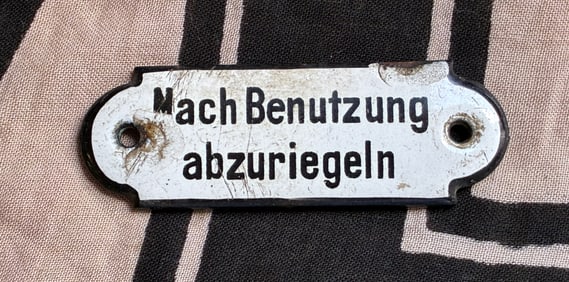SCARCE WW2 GERMAN RAILWAY ENAELED SIGN