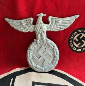 WWII GERMAN REICH METAL PARTEIADLER BUILDING EAGLE