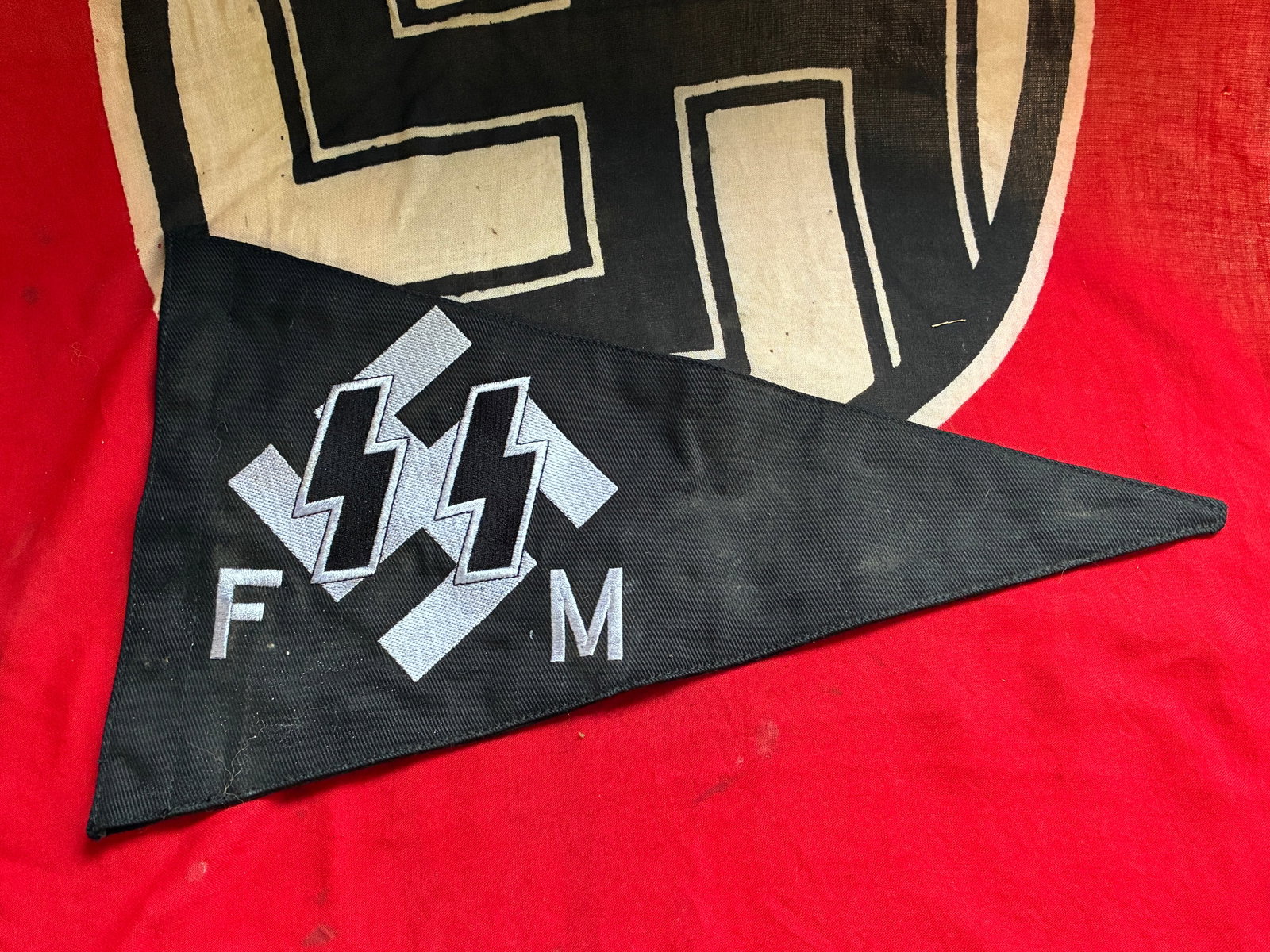 SCARCE WW2 GERMAN WAFFEN SS FM PENNANT: SCARCE WW2 GERMAN WAFFEN SS FM PENNANT. AN ULTRA RARE FIND THAT IS IN MINT OVERALL SHAPE AND CONDITION WITH A BEAUTIFUL OVERALL PATINA. SHOWS GOOD WEAR AND USE. PLEASE VIEW ALL DETAILED PICTURES. A SC