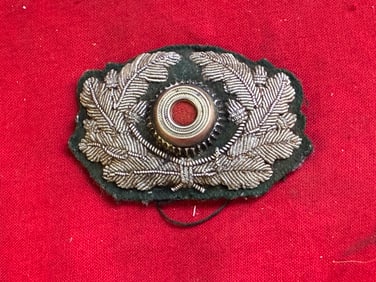 German WWII Heer Officer’s Visor Wreath & Cockade in Silver Bullion
