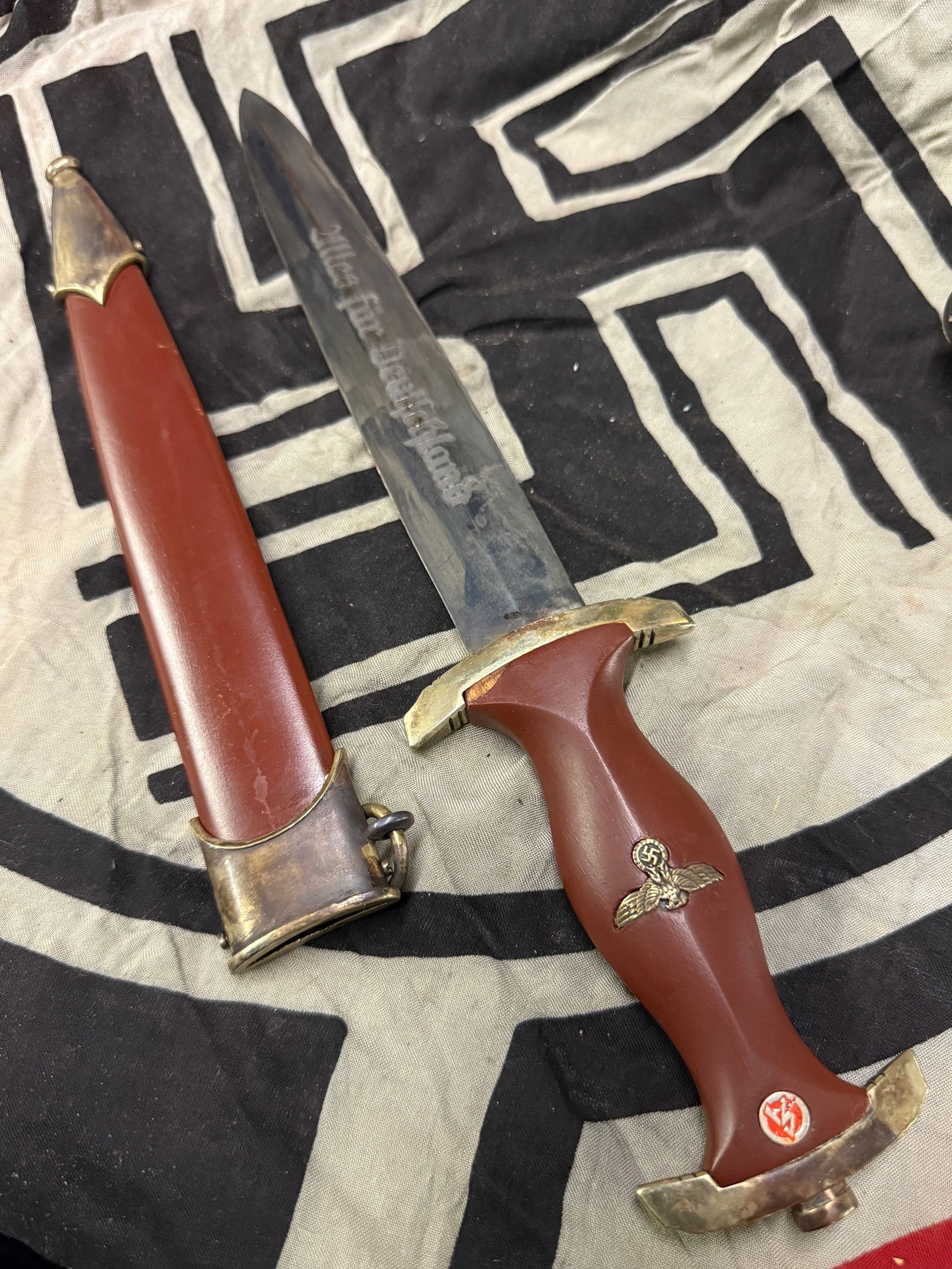 WW2 GERMAN SA DAGGER SIGNED ERNST ROHM "ULLES FUR DEUTSCHLAND" BY BOKER SOLINGEN: WW2 GERMAN SA DAGGER SIGNED ERNST ROHM "ULLES FUR DEUTSCHLAND" BY BOKER SOLINGEN. AN ULTRA RARE FIND THAT IS IN MINT OVERALL SHAPE AND CONDITION WITH A BEAUTIFUL OVERALL PATINA. SHOWS GOOD WEAR AND US