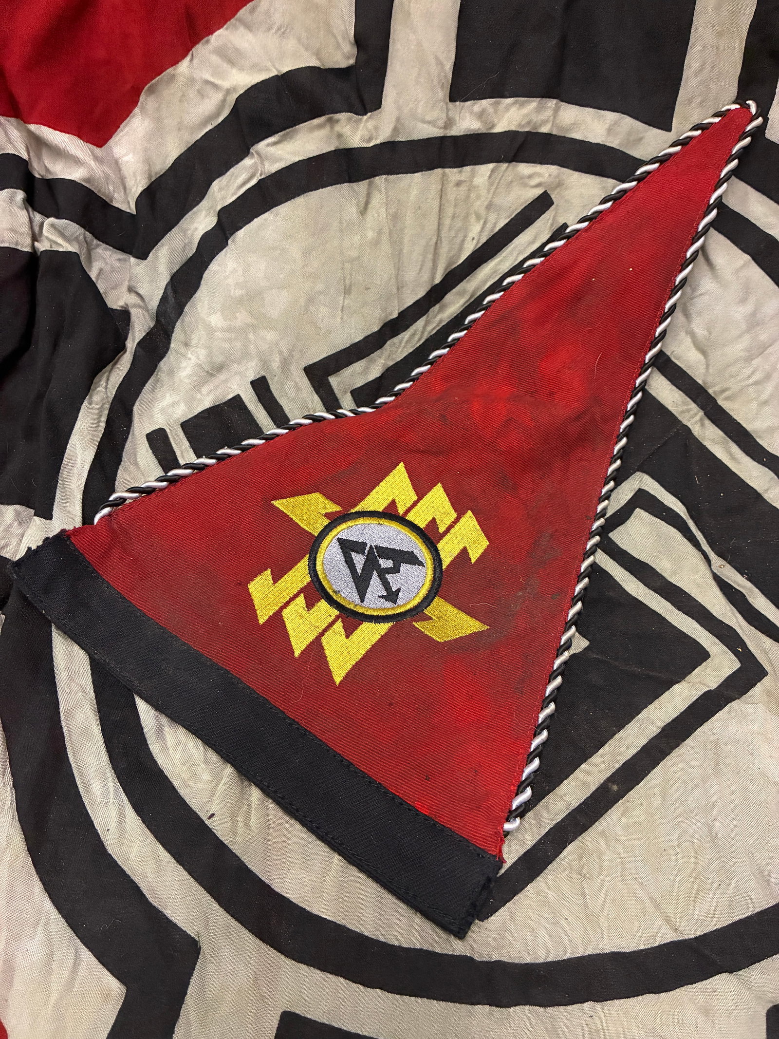 RARE WW2 GERMAN SA PENNANT: RARE WW2 GERMAN SA PENNANT. A VERY RARE EXAMPLE THAT IS IN MINT OVERALL SHAPE AND CONDITION WITH A BEAUTIFUL OVERALL PATINA. PLEASE VIEW ALL DETAILED PICTURES. A SCARCE EXAMPLE OF THE TIME PERIOD.