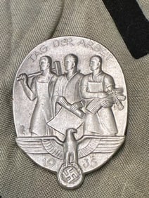WW2 German Tag der Arbeit 1935 Tinnie