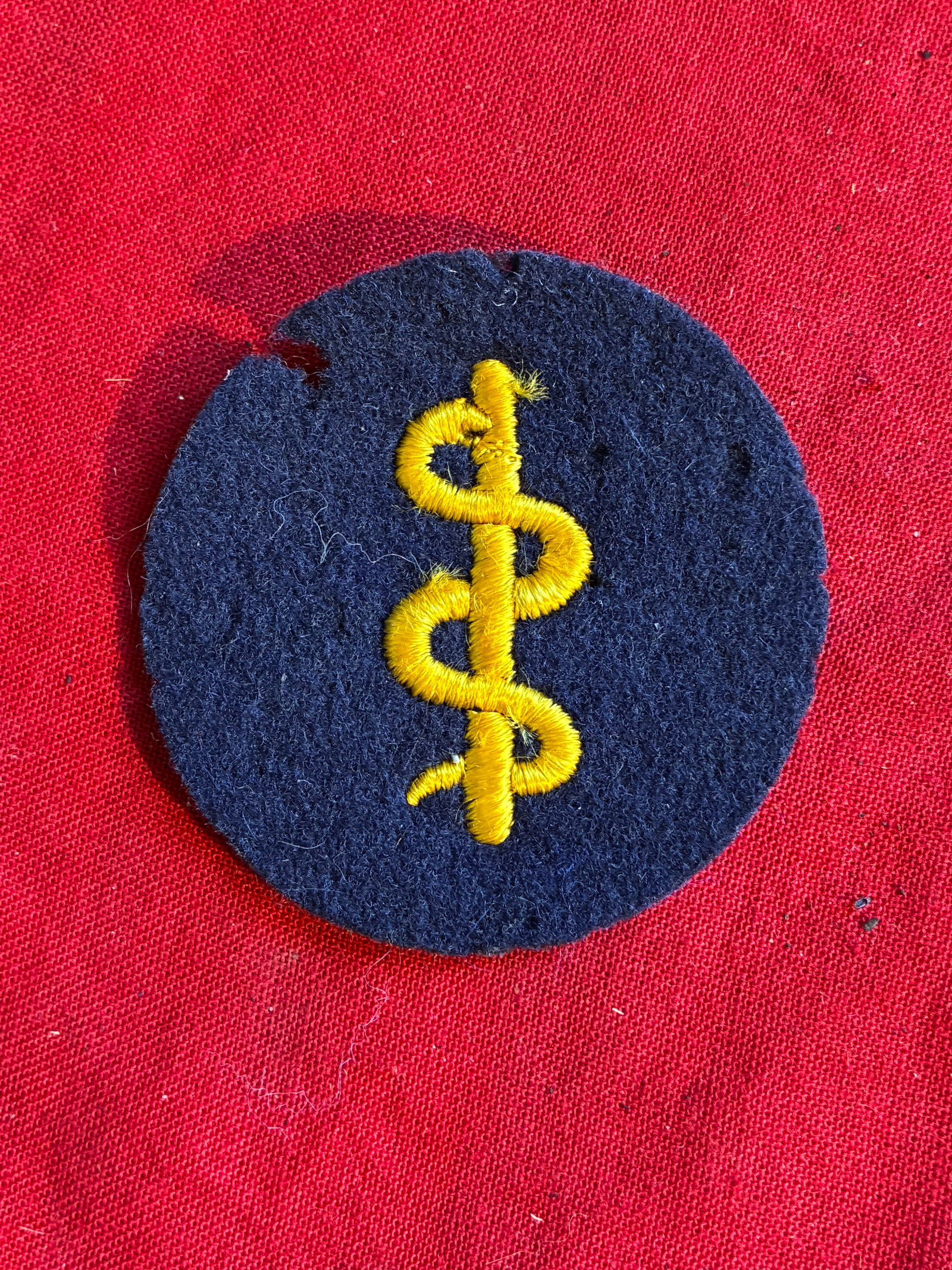 WW1 Imperial German Medical Trade Patch Badge: WW1 Imperial German Medical Trade Patch Badge. he WW1 Imperial German Medical Trade Patch Badge is a historical military insignia that dates back to the First World War. This meticulously crafted badg