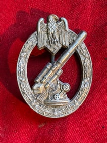WW2 German Hobacher Wilhelm ( WH ) German Infantry Assault Badge