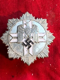RARE WW2 GERMAN SS OFFICER BADGE - SCREW BACK CONSTRUCTION