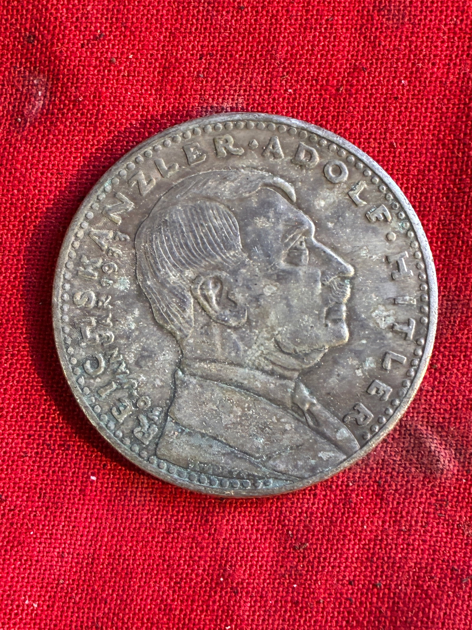 1933 Flag Bearer Germany Awake GERMAN FUHRER WWII COMMEMORATIVE COIN IN SILVER: 1933 Flag Bearer Germany Awake GERMAN FUHRER WWII COMMEMORATIVE COIN IN SILVER. A VERY RARE FIND. SHOWS GOOD WEAR AND USE WITH A BEAUTIFUL OVERALL PATINA. PLEASE VIEW ALL DETAILED PICTURES. A SCARCE E