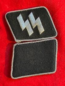 PAIR OF WW2 GERMAN WAFFEN SS COLLAR TABS SET WITH RZM PAPER TAG