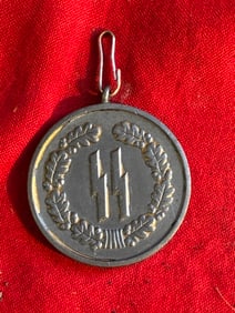 SCARCE WW2 GERMAN SS FOUR YEAR MEDAL