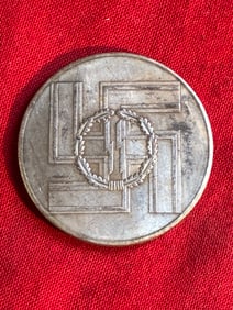 WW2 GERMAN WAFFEN SS 8 YEAR LONG SERVICE SILVER MEDAL COIN