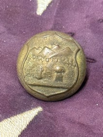 CIVIL WAR OHIO STATE UNIFORM BUTTON BY M.C. LILLEY & CO.