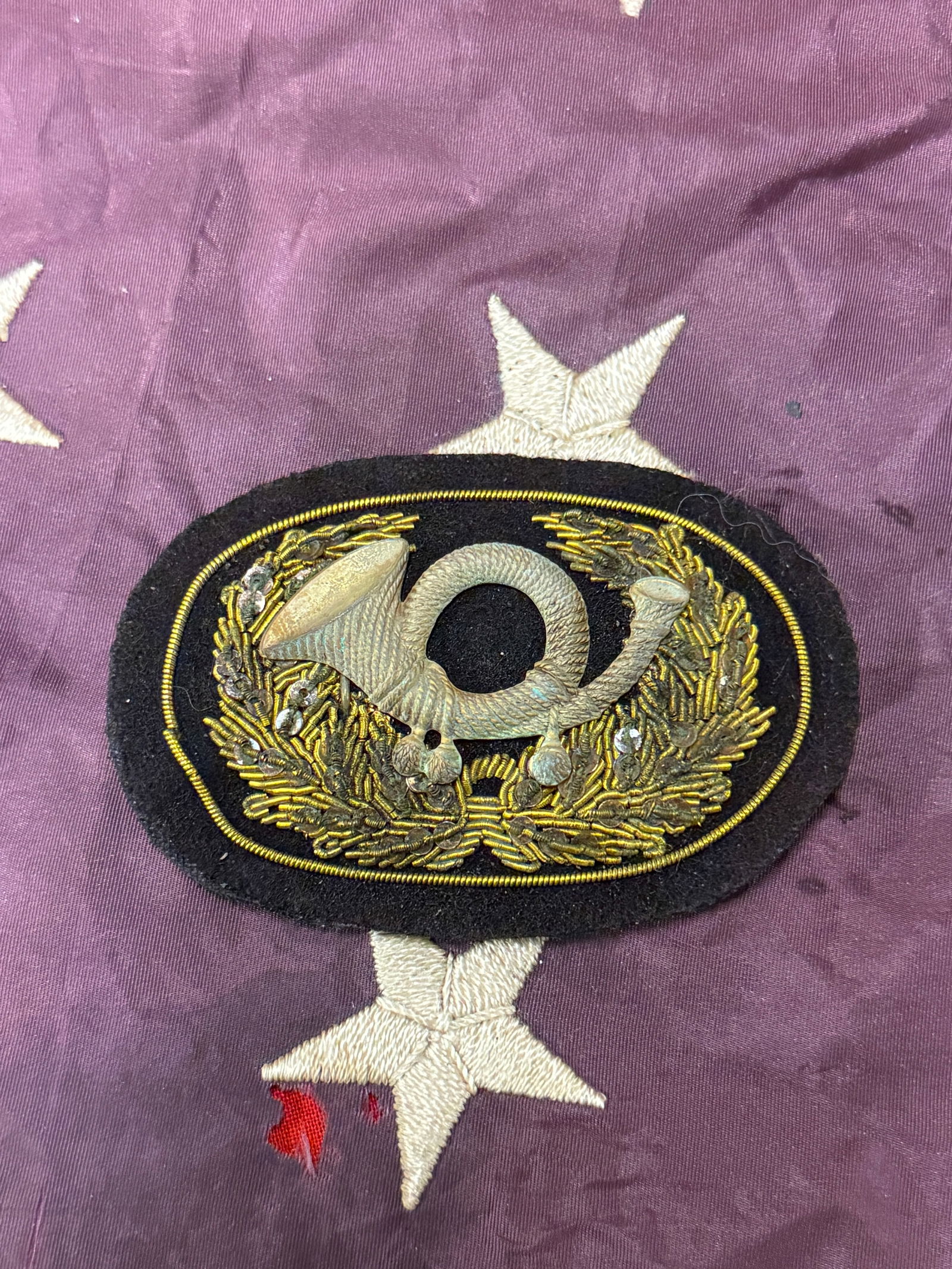 CIVIL WAR UNION INFANTRY WITH WREATH HEADGEAR BADGE BY JOHN A. BAKER: CIVIL WAR UNION INFANTRY WITH WREATH HEADGEAR BADGE BY JOHN A. BAKER. A VERY RARE EXAMPLE THAT IS IN MINT OVERALL SHAPE AND CONDITION WITH A BEAUTIFUL OVERALL PATINA. HAS A GREAT LOOK TO IT WITH AN EX