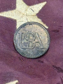 RECOVERED REVOLUTIONARY WAR U.S.A. COAT BUTTON