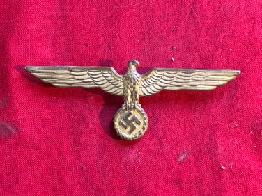 WWII German Kreigsmarine (NAVY) METAL OFFICER’S BREAST EAGLE
