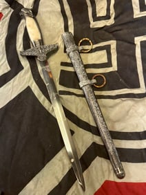 RARE WW2 GERMAN GOVERNMENT OFFICIAL DAGGER WITH SHEATH.