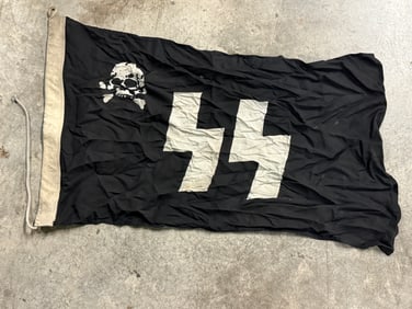 Rare WWII German Totenkopf Waffen SS Totenkopf SS Runes & Skull flag, Cotton 3? x 5?