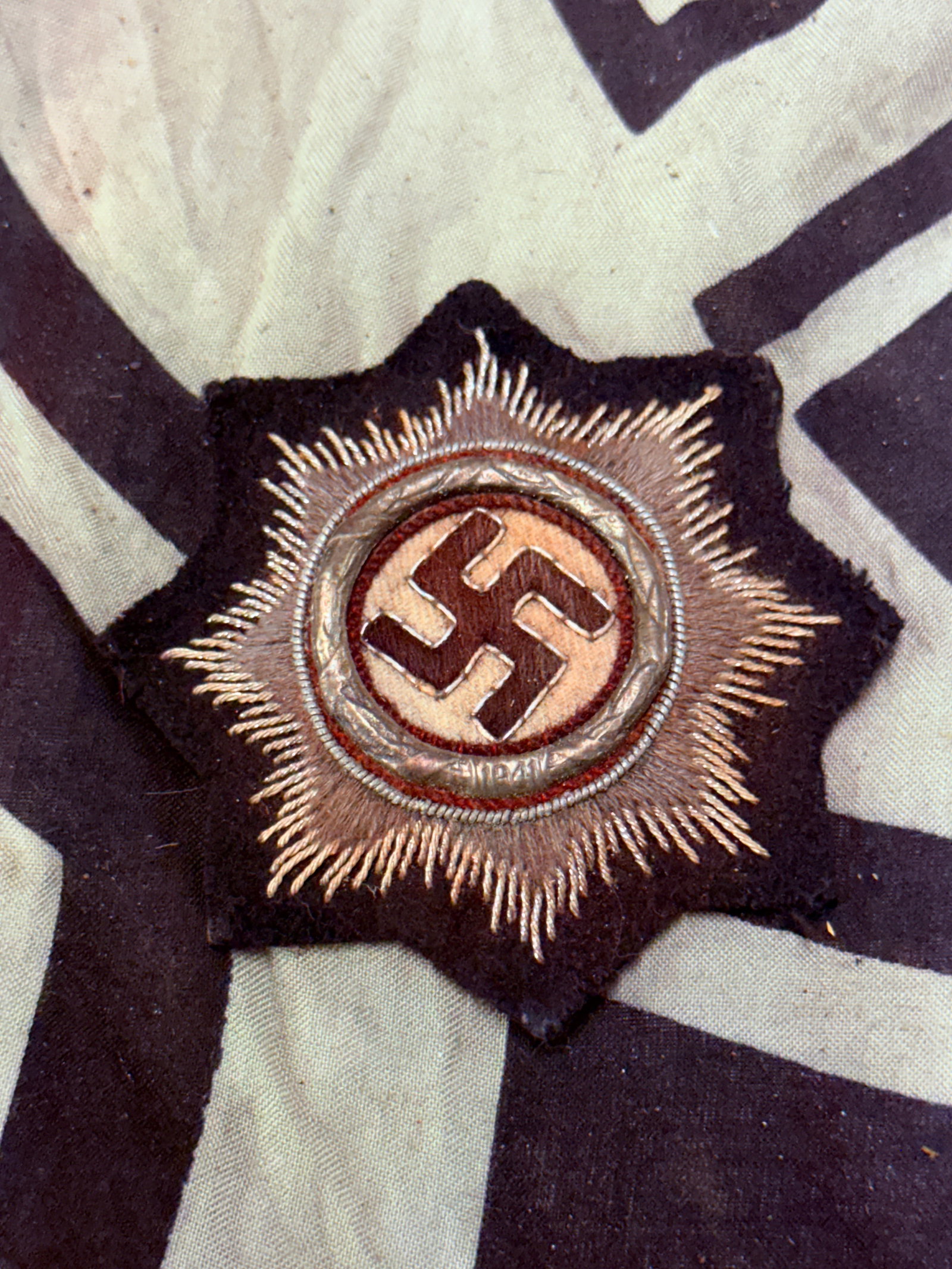German WWII Army Heer / SS Panzer German Cross With RZM SS Cloth Tag: German WWII Army Heer / SS Panzer German Cross With RZM SS Cloth Tag. A very rare example that is in mint overall shape and condition with a beautiful overall patina. Shows good wear and use. Please v