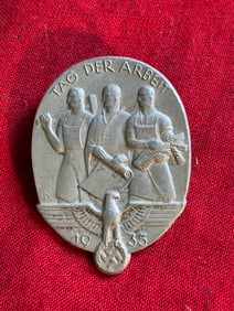 WW2 German Labour Day 1935 Badge, (Tag Der Arbeit)