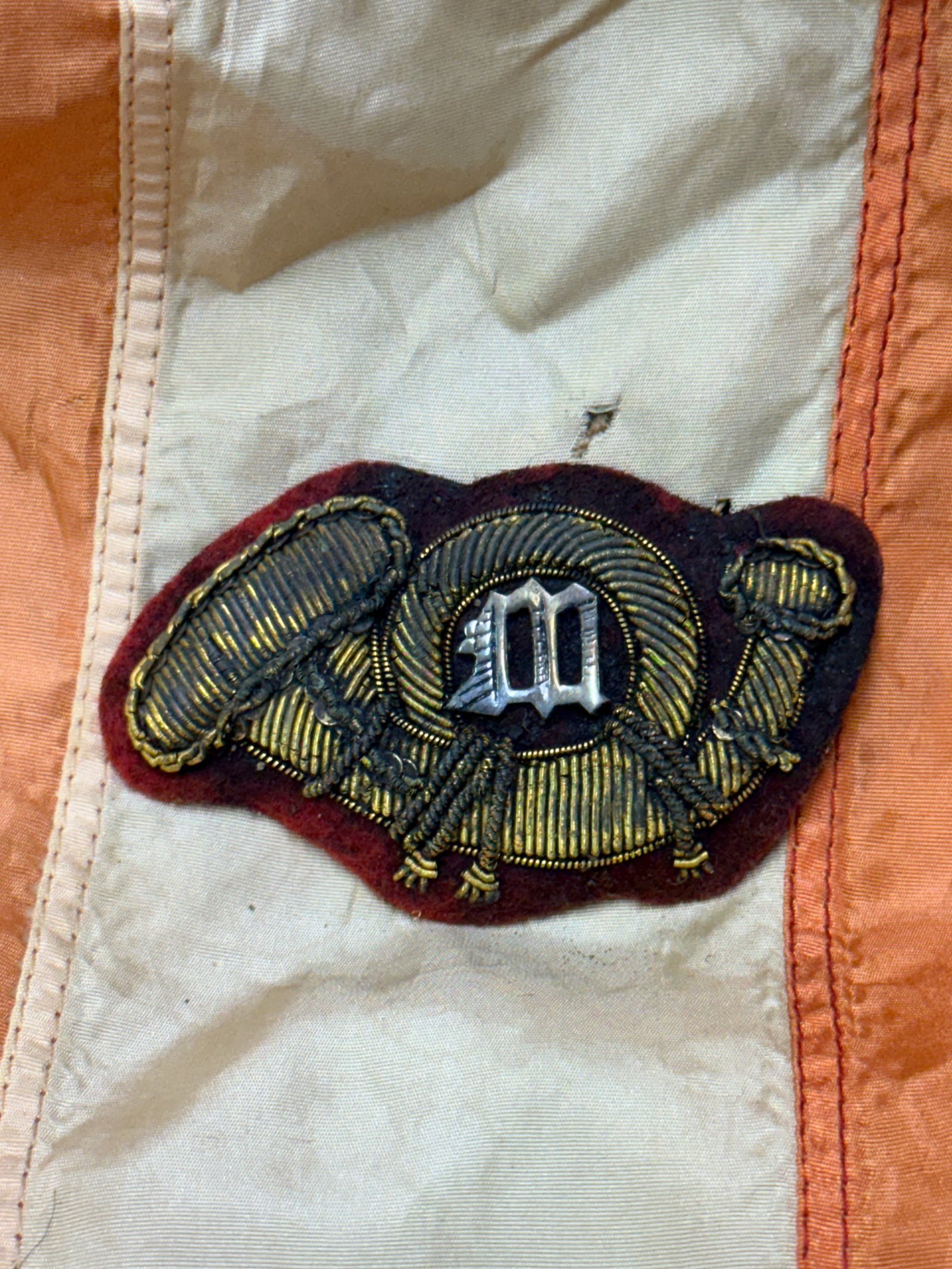 M1858 CIVIL WAR MARINE CORPS BULLION BADGE BY SCHUYLER HARTLEY & GRAHAM: M1858 CIVIL WAR MARINE CORPS BULLION BADGE BY SCHUYLER HARTLEY & GRAHAM. A VERY RARE EXAMPLE THAT IS IN MINT OVERALL SHAPE AND CONDITION WITH A BEAUTIFUL OVERALL PATINA. HAS A GREAT LOOK TO IT WITH AN