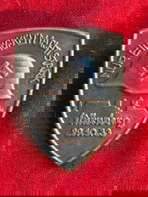 WW2 German 1933 German Nur Einigkeit Macht Stark Uniform Pin