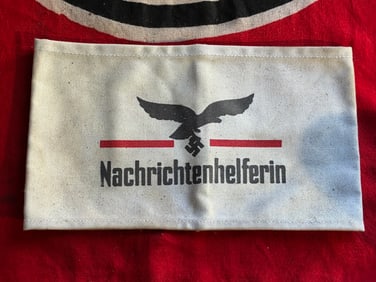 WW2 German Luftwaffe armband female intelligence unit (Nachrichtenhelferin With RZM Paper Tag