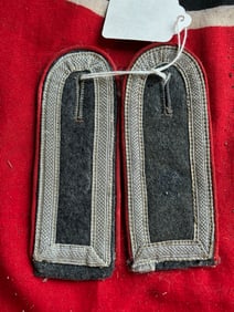 WW2 German Army M36 'Artillery' Unteroffizier Shoulder Board pair