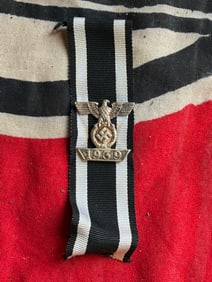 German WWII Clasp to the Iron Cross Second Class 1939 - Spange zum Eisernen Kreuz