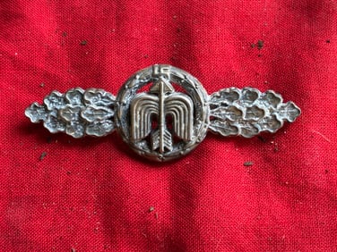 WW2 German F&BL Luftwaffe Bomber Clasp Gold
