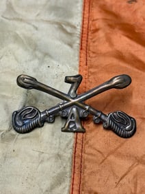 INDIAN WARS CUSTER'S 7TH CAVALRY HEADGEAR BADGE INSIGNIA