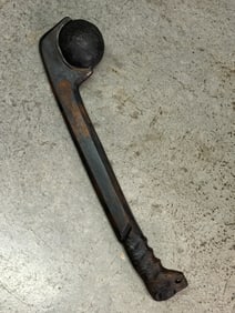 ANTIQUE 1800'S NATIVE AMERICAN BEAR CARVED HANLDE WAR CLUB FIGHTING CLUB