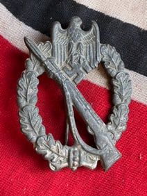 German WWII Infantry Assault Badge, Bronze