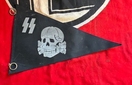 RARE WW2 GERMAN TOTENKOPF SS SKULL VEHICLE PENNANT