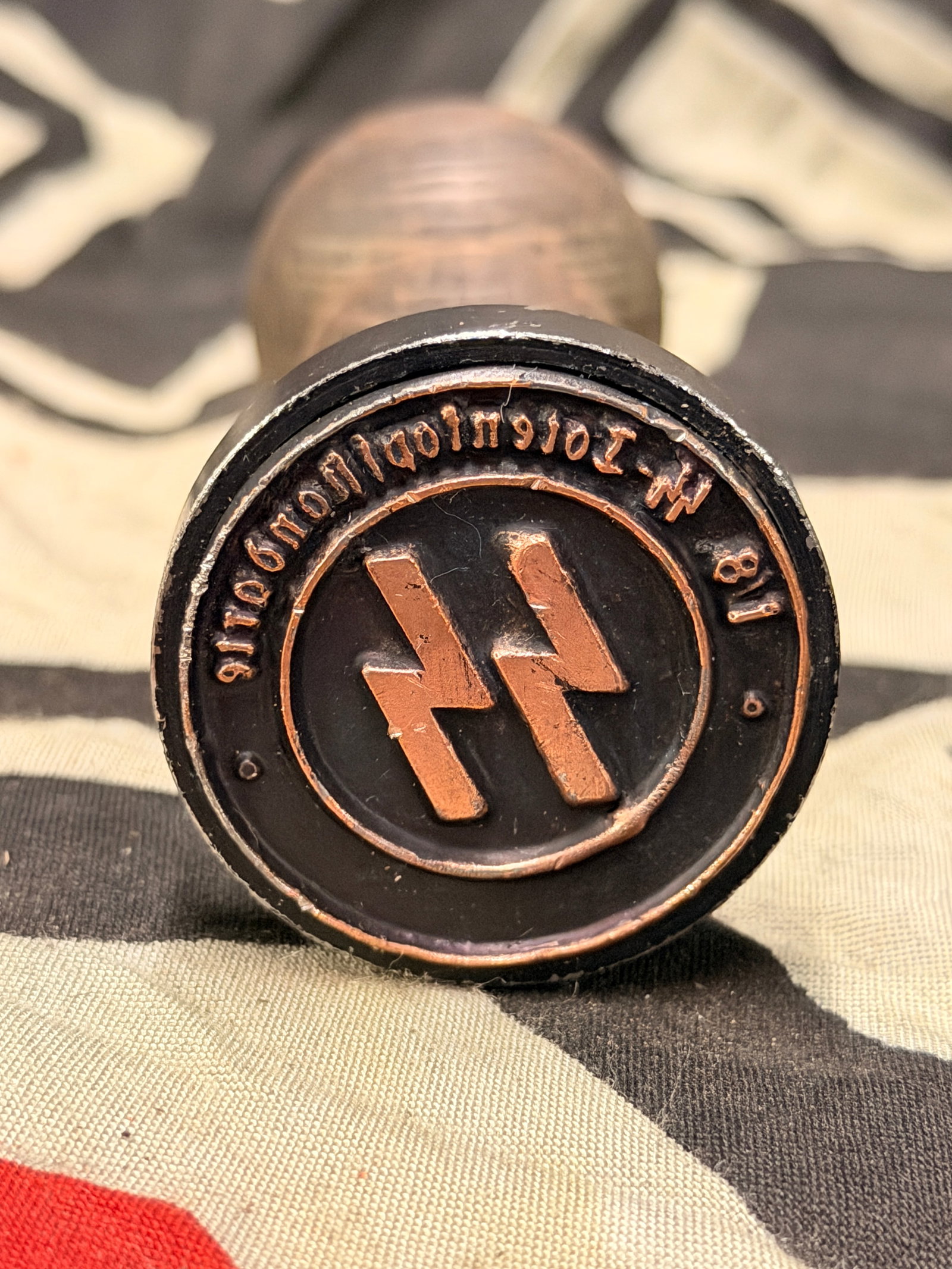 WW2 GERMAN WAFFEN SS DIVISION HAND STAMP: WW2 GERMAN WAFFEN SS DIVISION HAND STAMP. A VERY RARE FIND. PLEASE VIEW ALL DETAILED PICTURES.