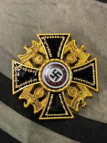 RARE WW2 GERMAN ORDER 2ND CLASS CROSS BY MUNCHEN 9