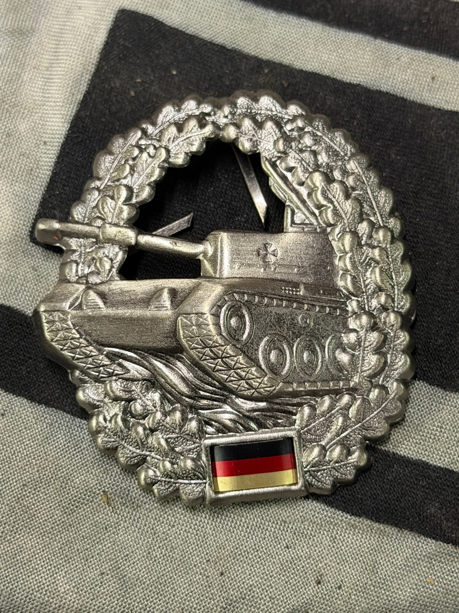WW2 Bundeswehr beret cap badge Panzertruppe early version: WW2 Bundeswehr beret cap badge Panzertruppe early version