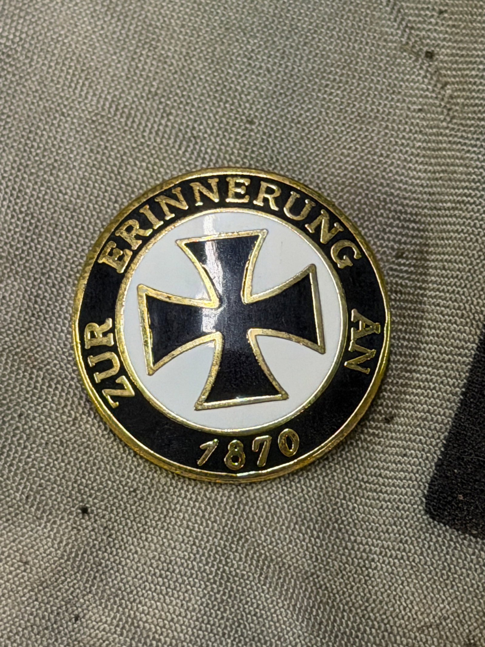 RARE WW1 GERMAN LAPEL ENAMELED IRON CROSS PIN BADGE: RARE WW1 GERMAN LAPEL ENAMELED IRON CROSS PIN BADGE