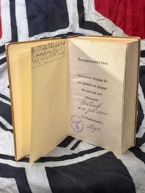 RARE WW2 GERMAN ADOLF HITLER MEIN KAMPF BOOK WITH HITLER'S PHOTOGRAPH AND SIGNATURE ON INSIDE