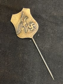 RARE WW2 GERMAN LUFTWAFFE TUNIC STICKPIN