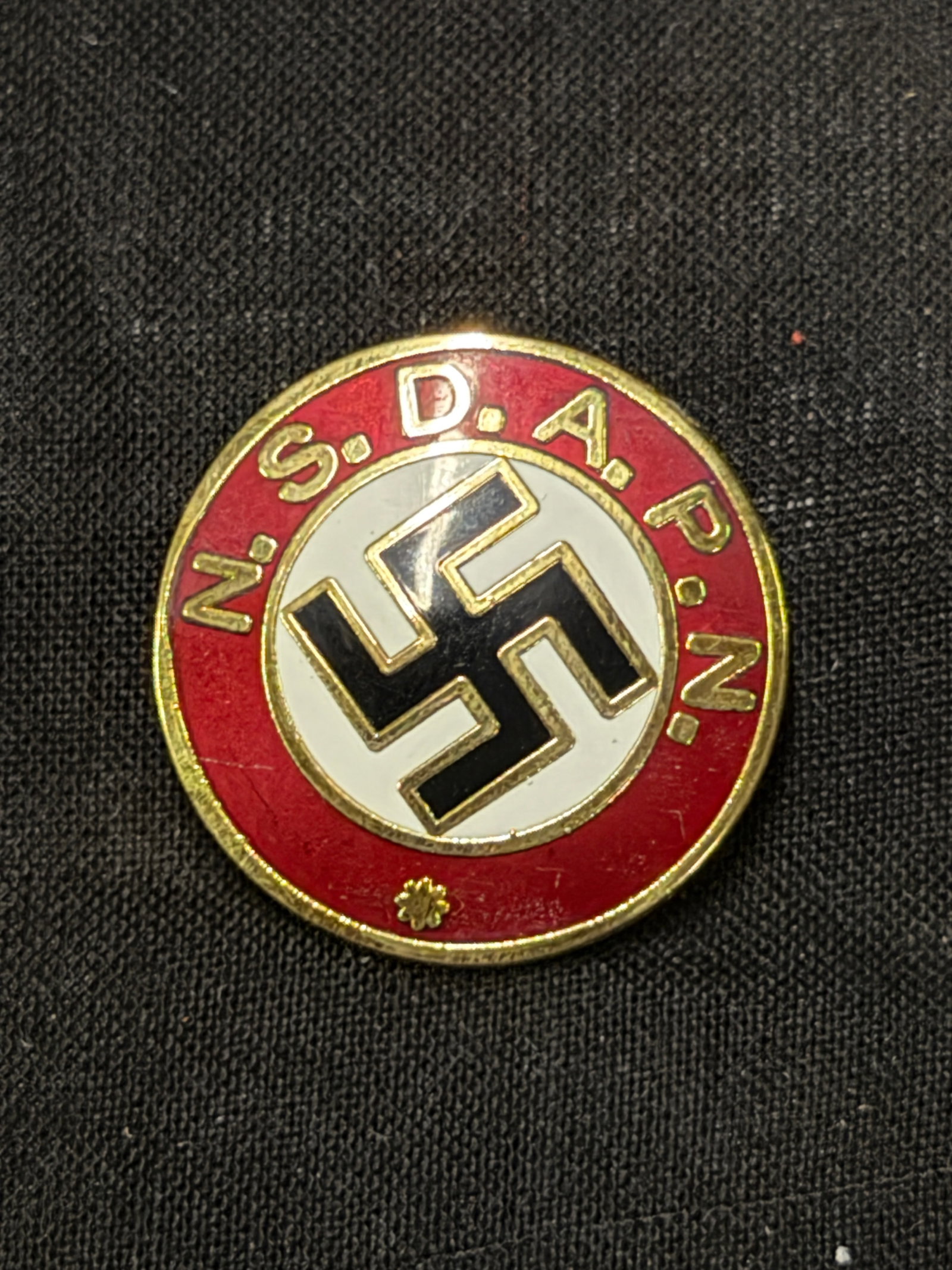 WW2 German NSDAP-N (Nationalsozialistische Deutsche Arbeiterpartei Nordschleswig) Enameled Pin Badge: WW2 German NSDAP-N (Nationalsozialistische Deutsche Arbeiterpartei Nordschleswig) Enameled Pin Badge By RZM M1/129. A rare find. Shows good wear and use with a beautiful overall patina. Please view al