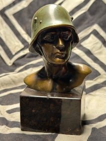 WW2 GERMAN WEHRMACHT HEER PRESENTATION AWARD BUST PAPERWEIGHT