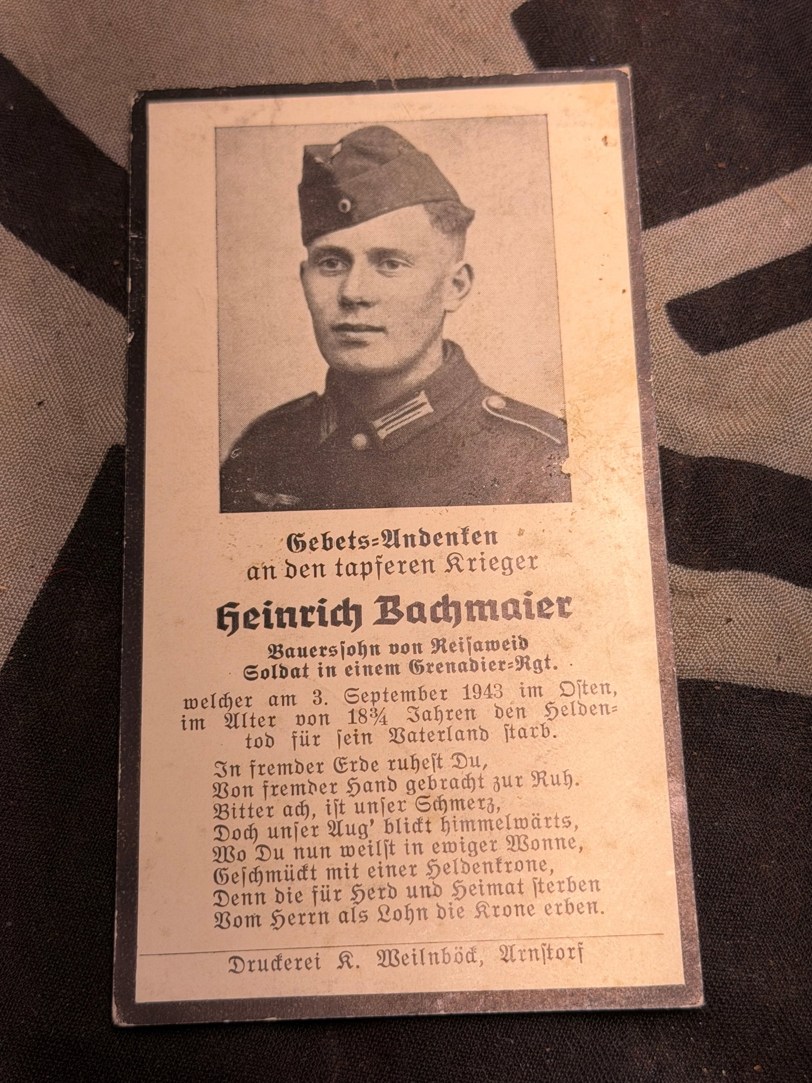WW2 GERMAN DEATH CARD FOR LUFTWAFFE SOLIDER FROM HEINRICH BACHMAIER BATALLION: WW2 GERMAN DEATH CARD FOR LUFTWAFFE SOLIDER FROM HEINRICH BACHMAIER BATALLION. A RARE FIND.
