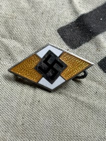 WW2 German Hitler Youth (Hitlerjugend) Membership Badge By Otto Hoffman Ges. Gesch.