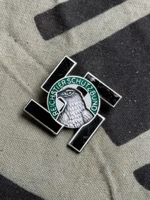 RARE WW2 GERMAN ANIMAL PROTECTION ENAMELED PIN BADGE