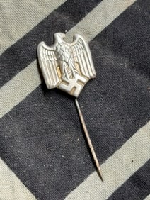 WW2 GERMAN WEHRMACHT EAGLE STICKPIN