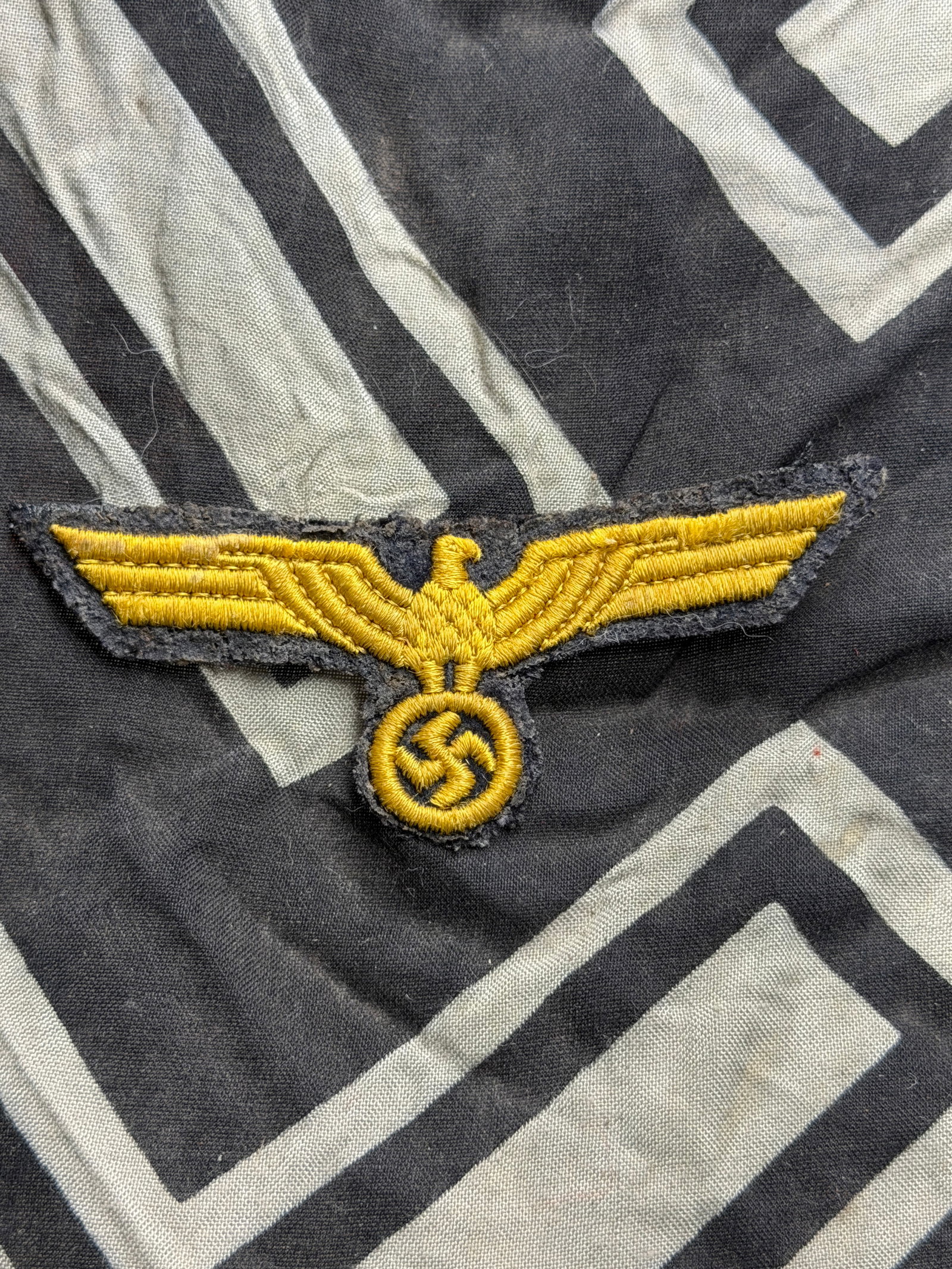 German WWII Kriegsmarine (Navy) Coastal Artillery enlisted or non-commissioned officer's breast: German WWII Kriegsmarine (Navy) Coastal Artillery enlisted or non-commissioned officer's breast eagle. It was worn on the right breast of the field-grey uniform issued to naval land-based personnel, w