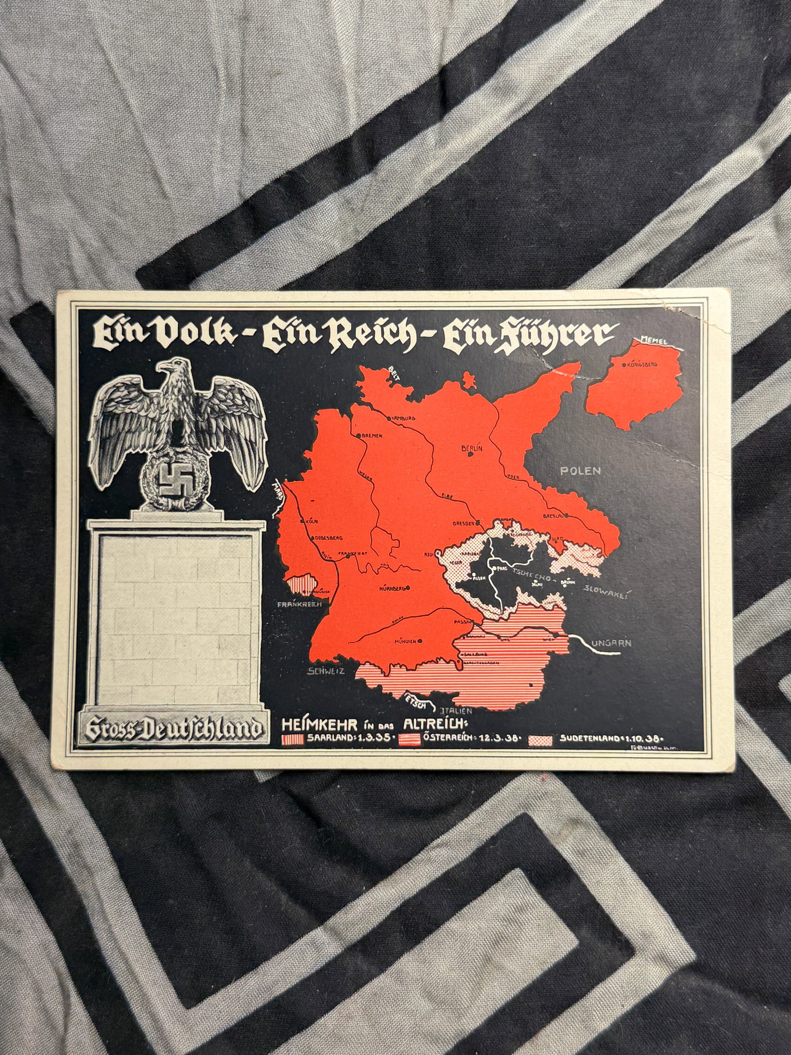 WW2 German One Nation One Reich One Fuhrer postcard: One Nation One Reich One Fuhrer postcard. Printed by Otto Hoppe Verlag in Berlin. Colour photo. Measures 106 x 149 mm. Reprint was prohibited. Comes with postmark and red postage stamp on the front. I