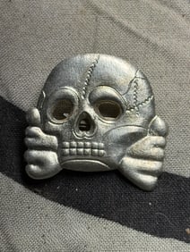 RARE WWII German Army (Heer) PANZER TROOPS COLLAR TAB SKULL