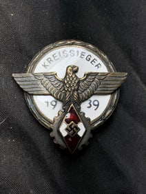 WW2 Hiter Youth Kreis Sieger Award Badge — Germany, 1939 By G. Brehmer, Markneukirchen