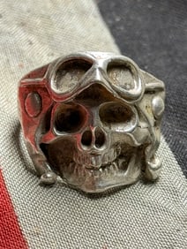 WW2 German Aviator’s “Skull and Goggles?? Ring Luftwaffe In 800 Silver